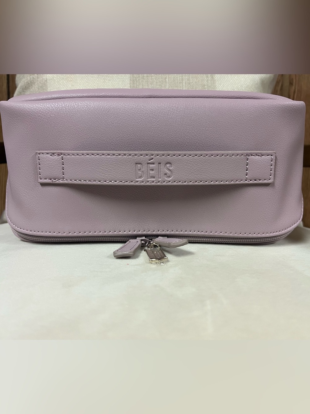 BEIS Wicked pink toiletry bag - Picture 8 of 10